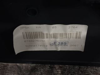 bontott AUDI Q7 Könyöklő