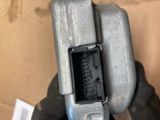 bontott AUDI Q7 Kormányzár (Elektromos)