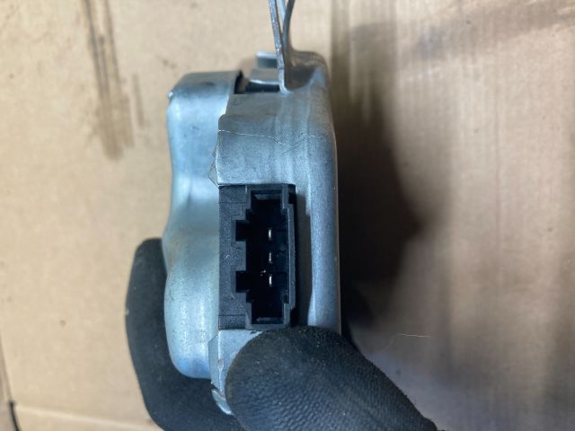 bontott AUDI Q7 Kormányzár (Elektromos)