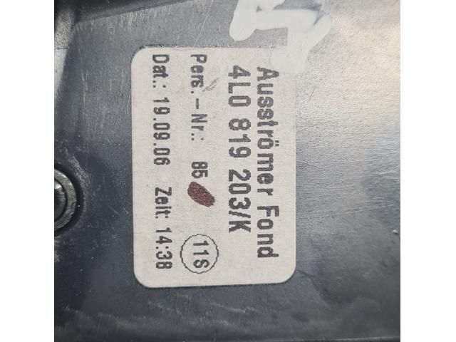 bontott AUDI Q7 Középső Szellőző