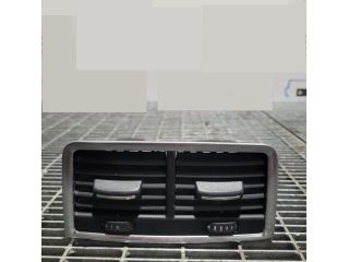 bontott AUDI Q7 Középső Szellőző