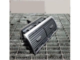 bontott AUDI Q7 Középső Szellőző