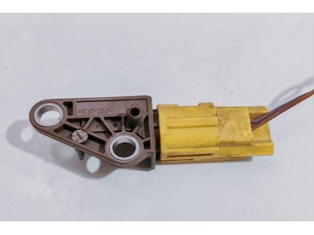 bontott AUDI Q7 Központi Ütközés Érzékelő