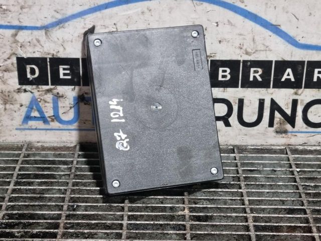 bontott AUDI Q7 Kulcs Nélküli Nyitás Jeladó