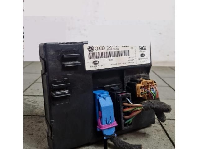 bontott AUDI Q7 Kulcs Nélküli Nyitás Jeladó