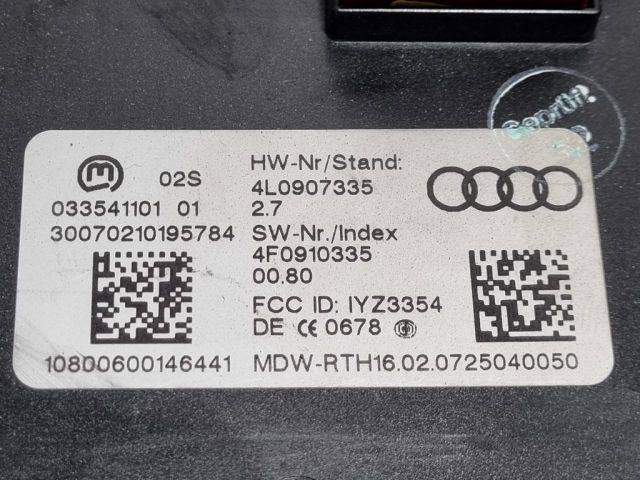 bontott AUDI Q7 Kulcs Nélküli Nyitás Jeladó