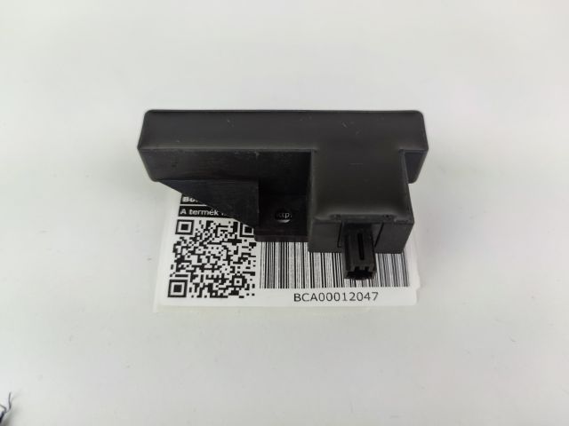 bontott AUDI Q7 Kulcs Nélküli Nyitás Jeladó