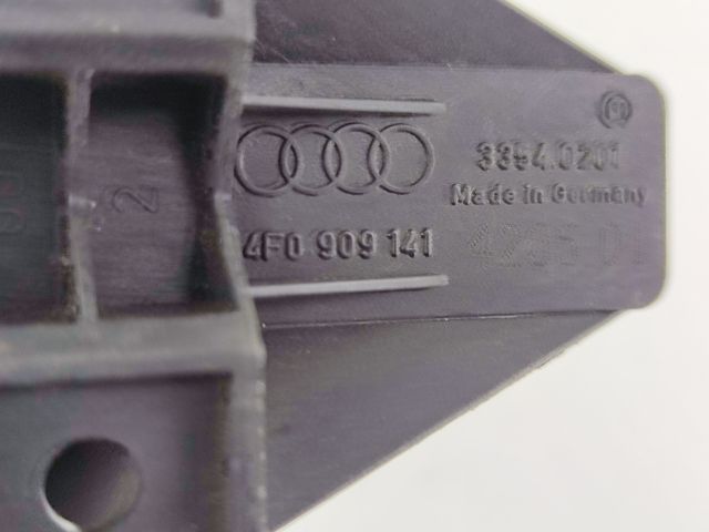 bontott AUDI Q7 Kulcs Nélküli Nyitás Jeladó