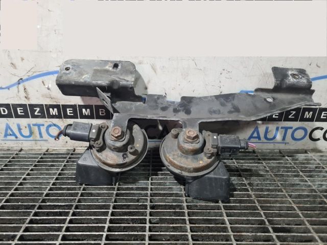 bontott AUDI Q7 Kürt