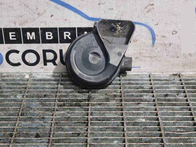 bontott AUDI Q7 Kürt