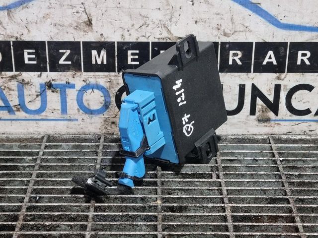 bontott AUDI Q7 Lámpa Vezérlő