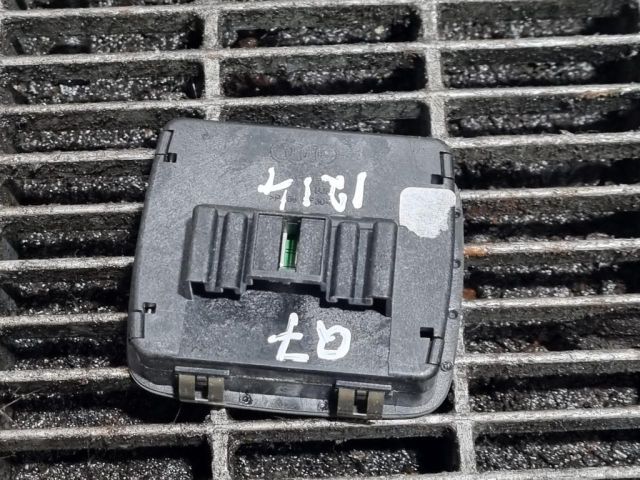 bontott AUDI Q7 Légrugó Kapcsoló