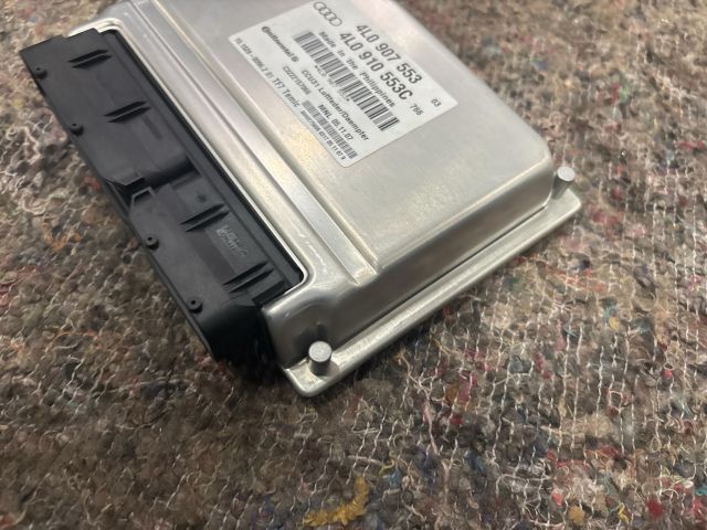 bontott AUDI Q7 Légrugó Vezérlő