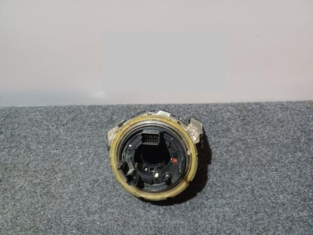 bontott AUDI Q7 Légzsák Átvezető Szalagkábel