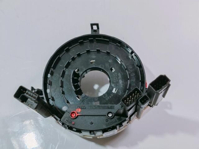 bontott AUDI Q7 Légzsák Átvezető Szalagkábel