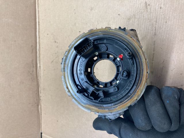 bontott AUDI Q7 Légzsák Átvezető Szalagkábel