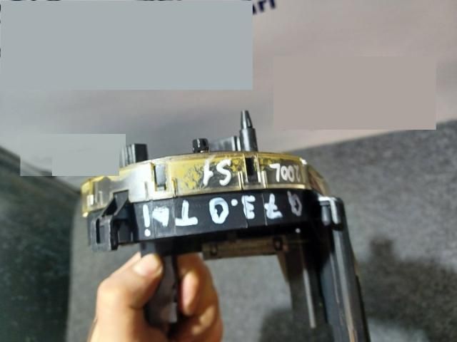 bontott AUDI Q7 Légzsák Átvezető Szalagkábel