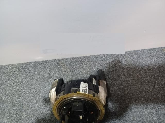 bontott AUDI Q7 Légzsák Átvezető Szalagkábel