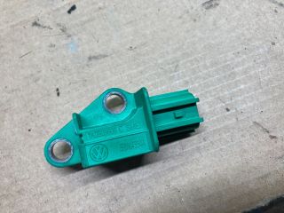 bontott AUDI Q7 Légzsák Indító Modul Oldallégzsák