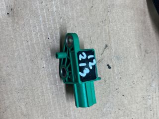 bontott AUDI Q7 Légzsák Indító Modul Oldallégzsák