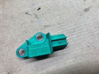 bontott AUDI Q7 Légzsák Indító Modul Oldallégzsák