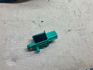 bontott AUDI Q7 Légzsák Indító Modul Oldallégzsák