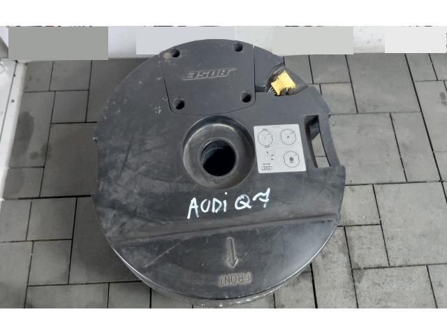 bontott AUDI Q7 Mélynyomó Hangszóró