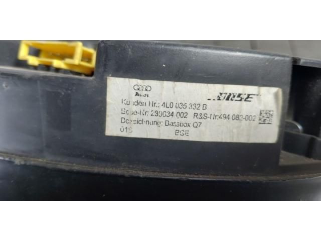 bontott AUDI Q7 Mélynyomó Hangszóró