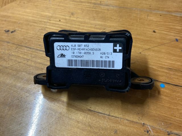 bontott AUDI Q7 Menetstabilizátor