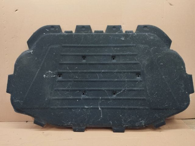 bontott AUDI Q7 Motorháztető Szigetelés