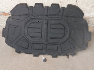 bontott AUDI Q7 Motorháztető Szigetelés