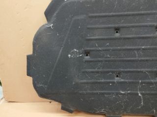 bontott AUDI Q7 Motorháztető Szigetelés