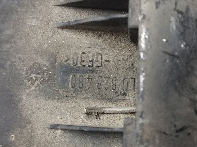 bontott AUDI Q7 Motorháztető Zárszerkezet