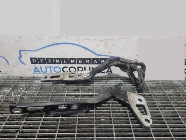 bontott AUDI Q7 Motorháztető Zsanér Pár