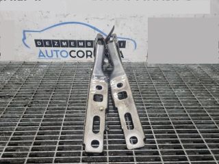 bontott AUDI Q7 Motorháztető Zsanér Pár