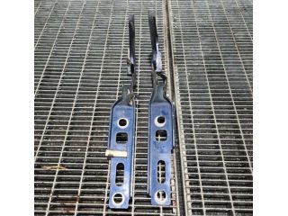 bontott AUDI Q7 Motorháztető Zsanér Pár