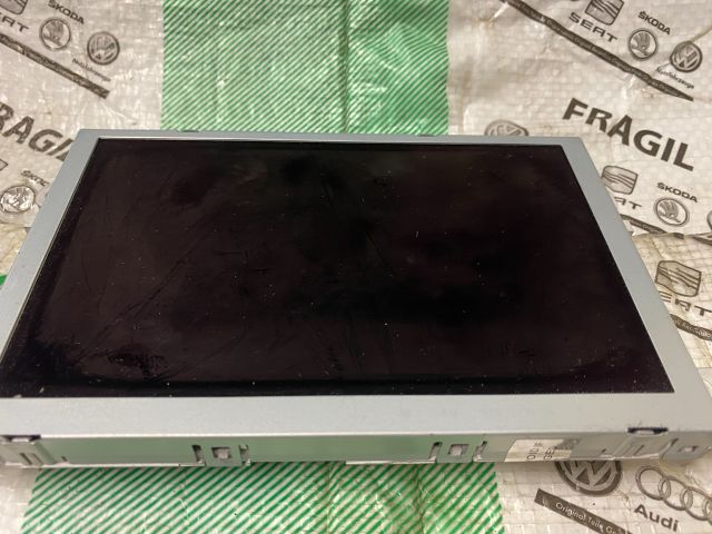 bontott AUDI Q7 Multifunkciós Kijelző