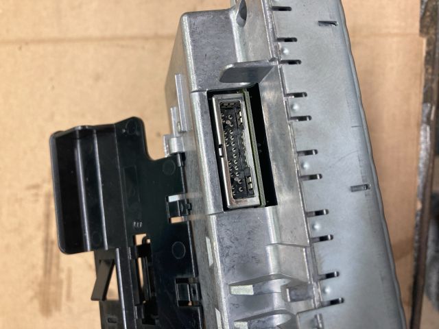 bontott AUDI Q7 Multifunkciós Kijelző