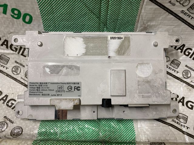 bontott AUDI Q7 Multifunkciós Kijelző