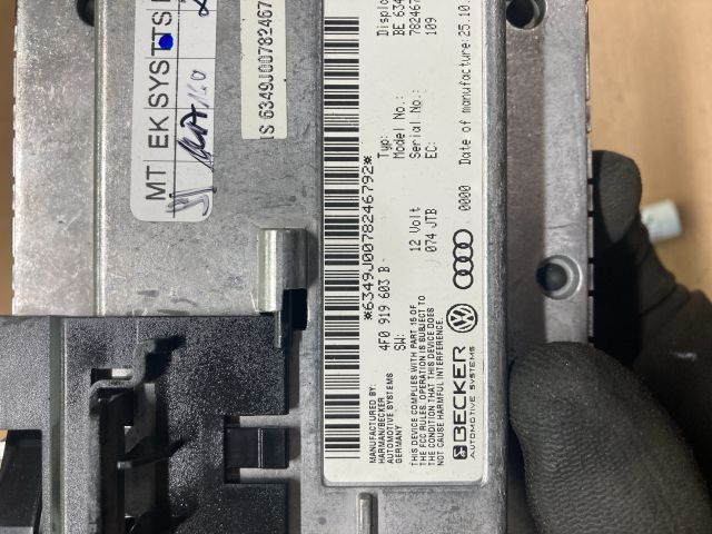 bontott AUDI Q7 Multifunkciós Kijelző