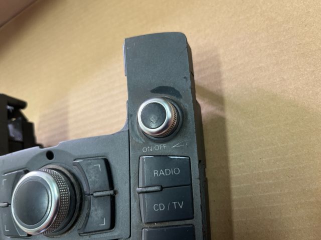 bontott AUDI Q7 Multimédia Vezérlő