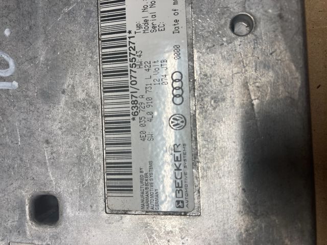 bontott AUDI Q7 Multimédia Vezérlő