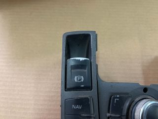 bontott AUDI Q7 Multimédia Vezérlő