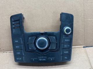 bontott AUDI Q7 Multimédia Vezérlő