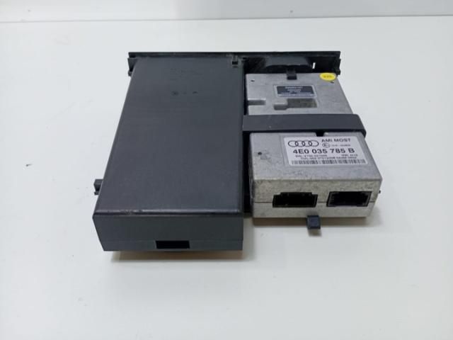 bontott AUDI Q7 Multimédia Vezérlő