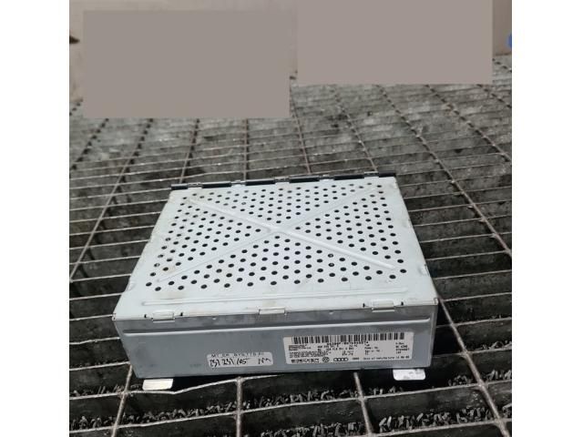 bontott AUDI Q7 Multimédia Vezérlő