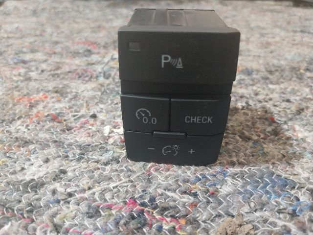 bontott AUDI Q7 Műszerfal Fényerő Szabályzó