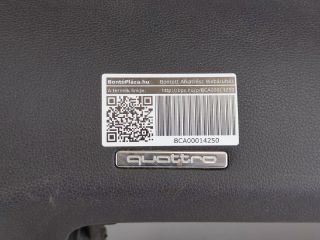 bontott AUDI Q7 Műszerfal Héj