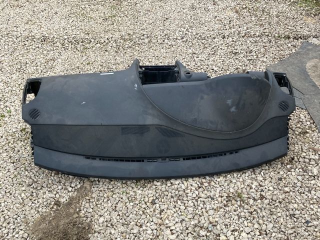 bontott AUDI Q7 Műszerfal Héj