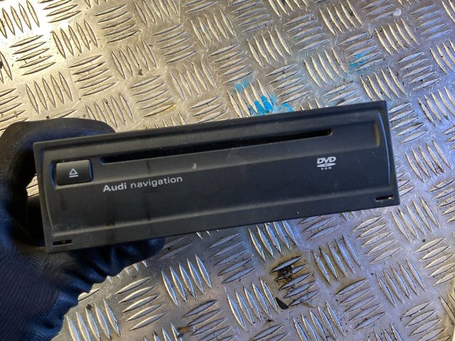 bontott AUDI Q7 Navigáció Elektronika